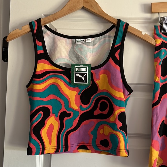 PUMA 2-PIECE ACTIVEWEAR SHORTS TOP SET SIZE S MSRP $70.00 NWT - Picture 3 of 10